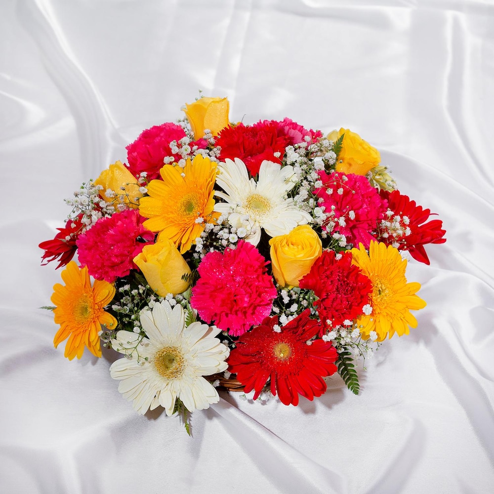 HeartShaped Pink And Red Roses