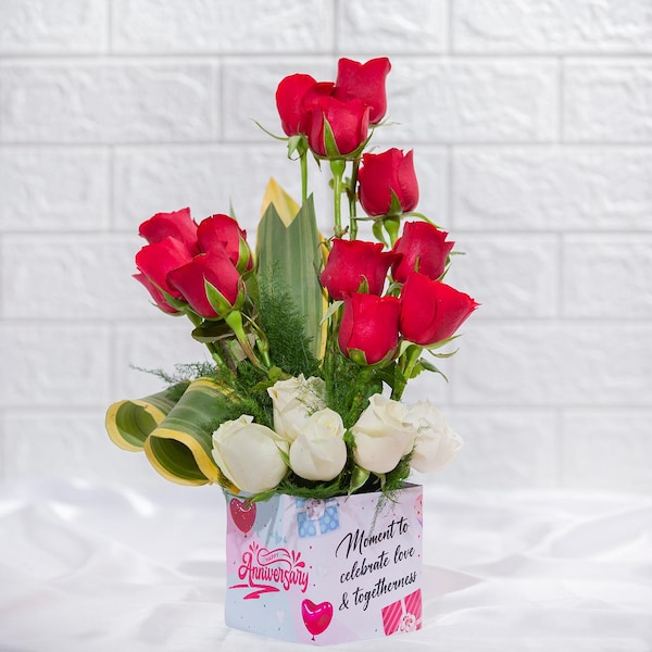 Heartfelt Roses Wishes Floral Arrangement